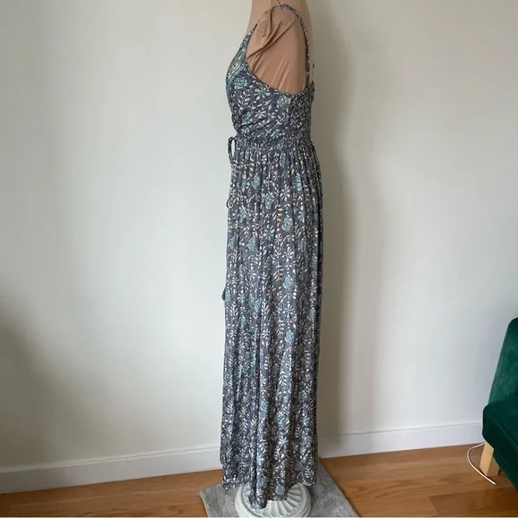 how long is maxi dress Honey Black Maxi Dress - US 4